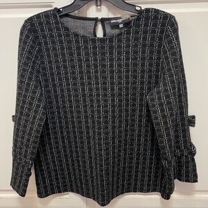 Karl Lagerfeld Paris Black Plaid Tie Sleeve Textured Top Women’s Size Medium